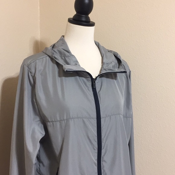 Resolution - Picture 3 of 7